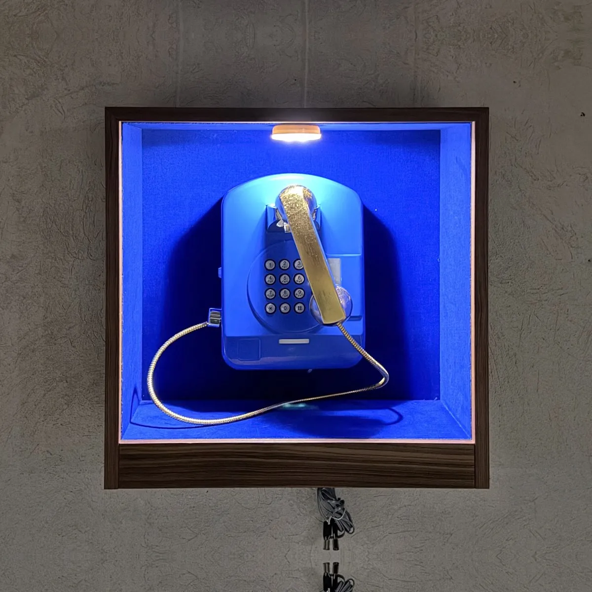 Hang-Up, HR-PC-07, in der Vitrine
